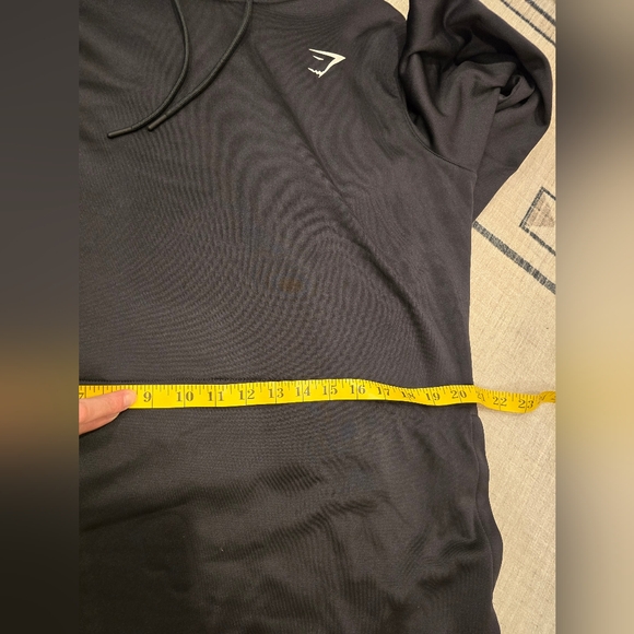 GUC Gymshark Arrival Hoodie, sweatshirt, black, size large, $40 - Picture 14 of 16